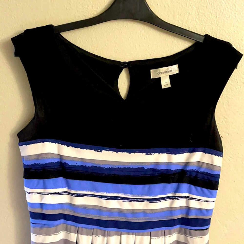 Dressbarn, size 10 knee length dress